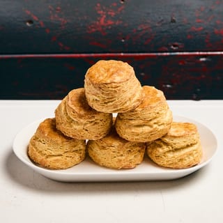 6 Biscuits & Honey Butter